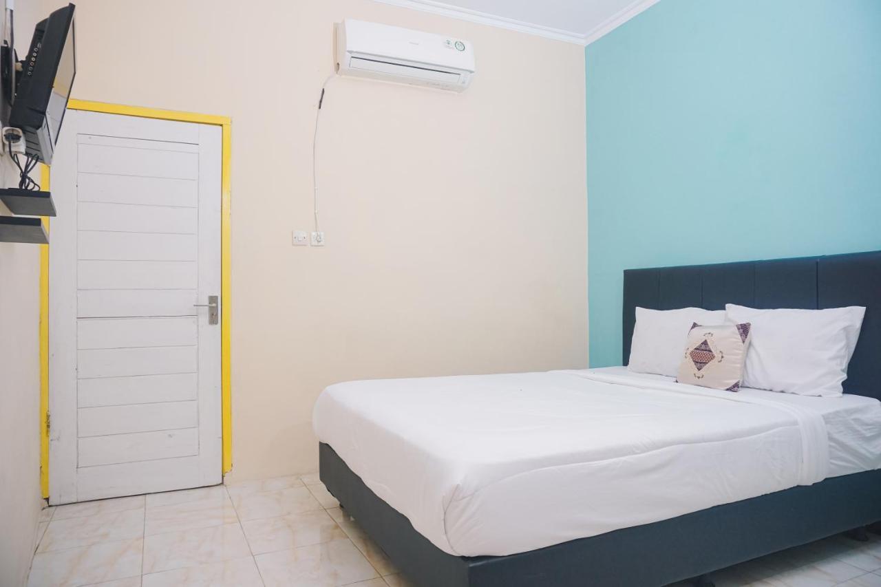 Grand Khalifah Guesthouse Sumbawa Dış mekan fotoğraf