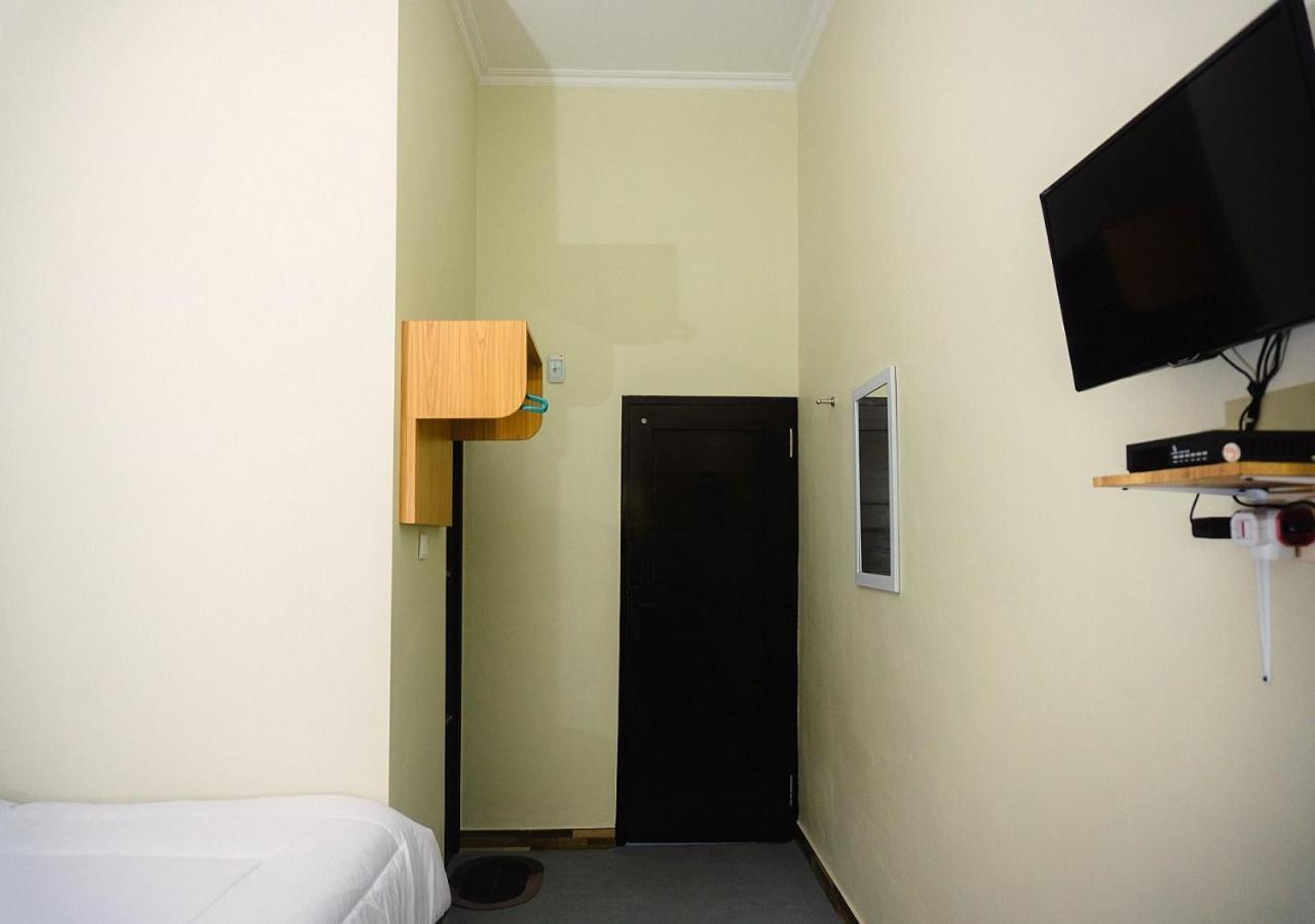 Grand Khalifah Guesthouse Sumbawa Dış mekan fotoğraf