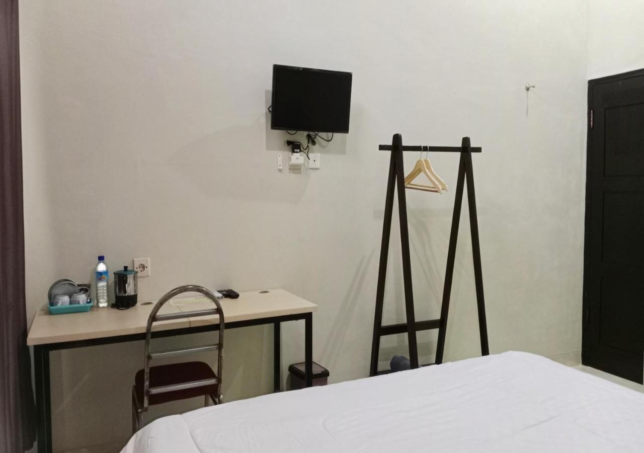 Grand Khalifah Guesthouse Sumbawa Dış mekan fotoğraf