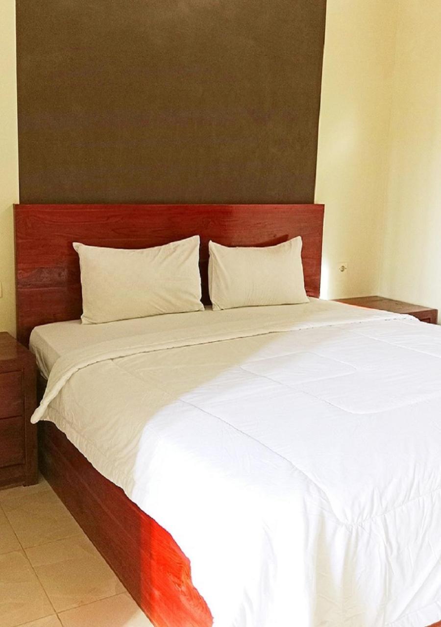 Grand Khalifah Guesthouse Sumbawa Dış mekan fotoğraf