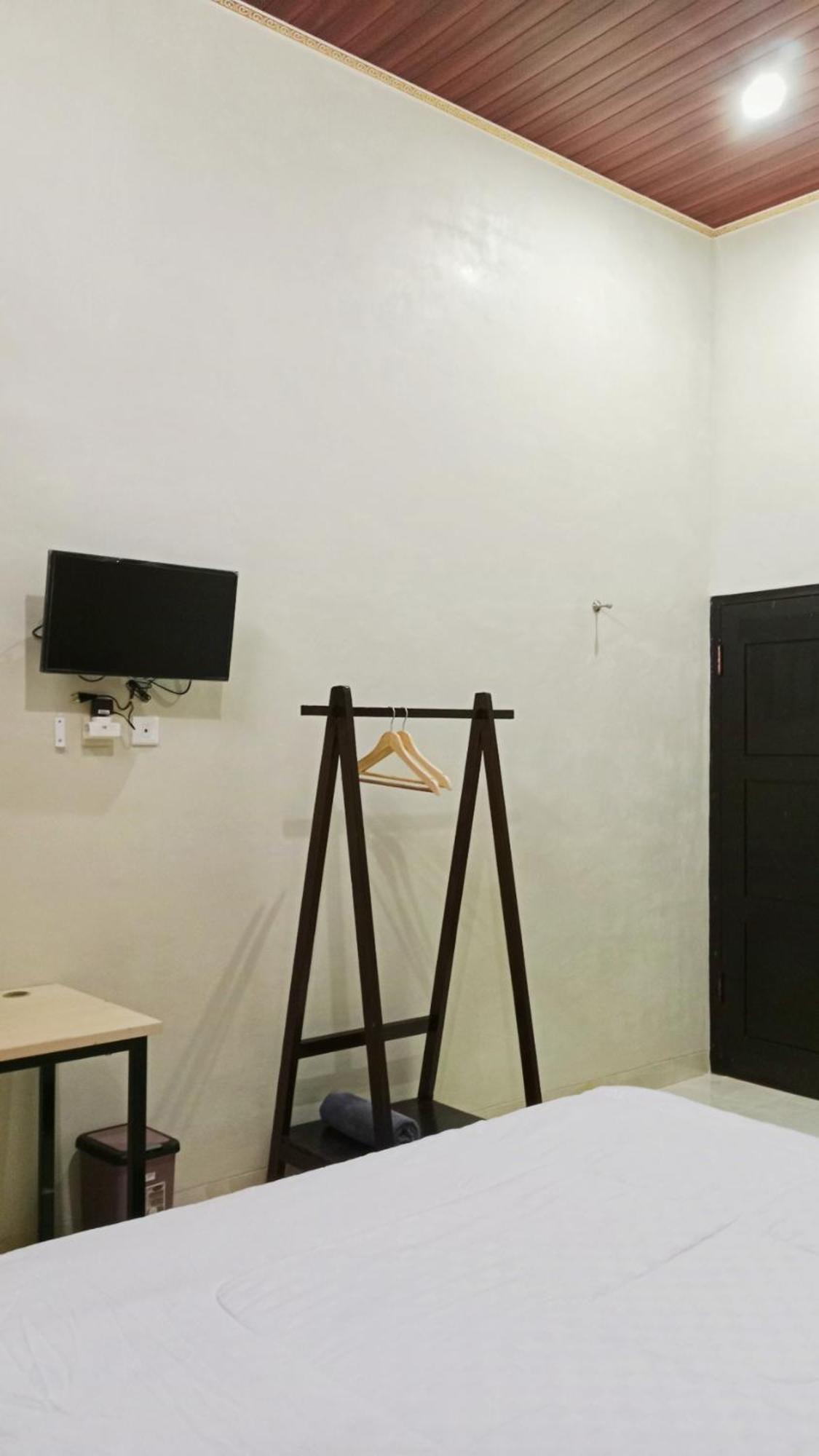 Grand Khalifah Guesthouse Sumbawa Dış mekan fotoğraf