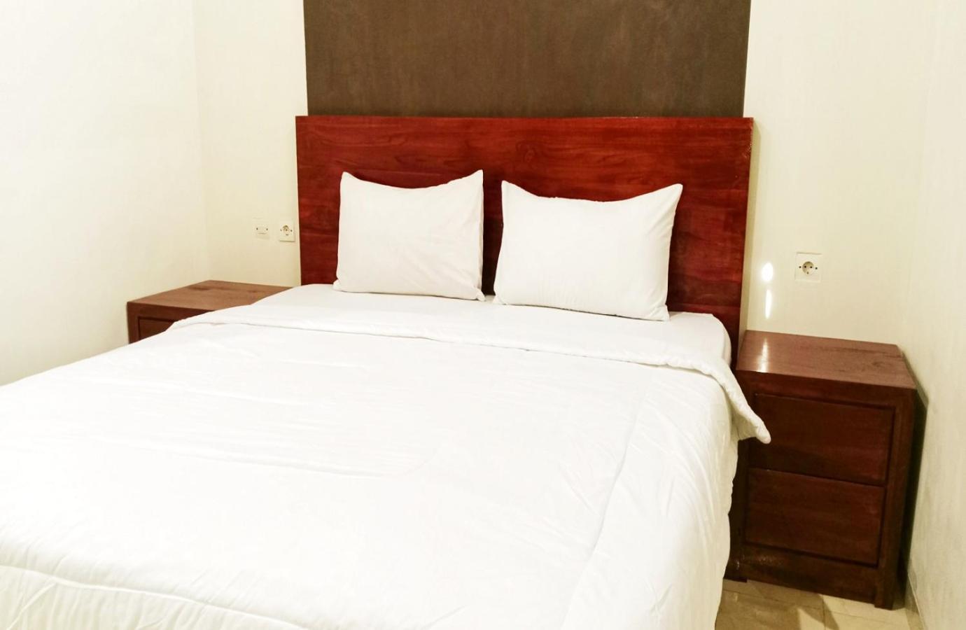Grand Khalifah Guesthouse Sumbawa Dış mekan fotoğraf