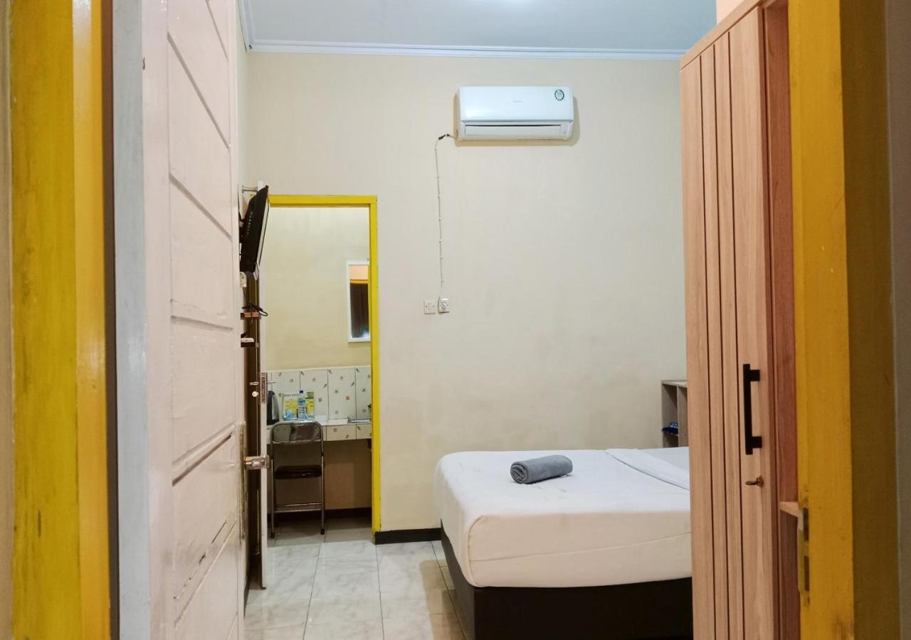 Grand Khalifah Guesthouse Sumbawa Dış mekan fotoğraf